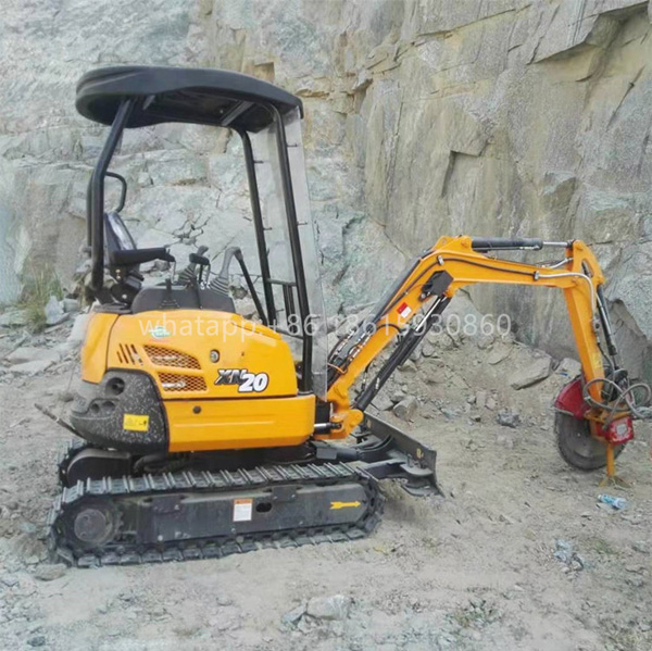 Why-opt-for-a-excavator-rock-saw-7.jpg